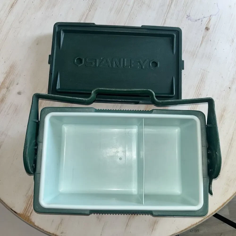 Vintage Stanley Aladdin Cooler Green Insulated Divided Lunch Box No Thermos USA - Picture 7 of 9